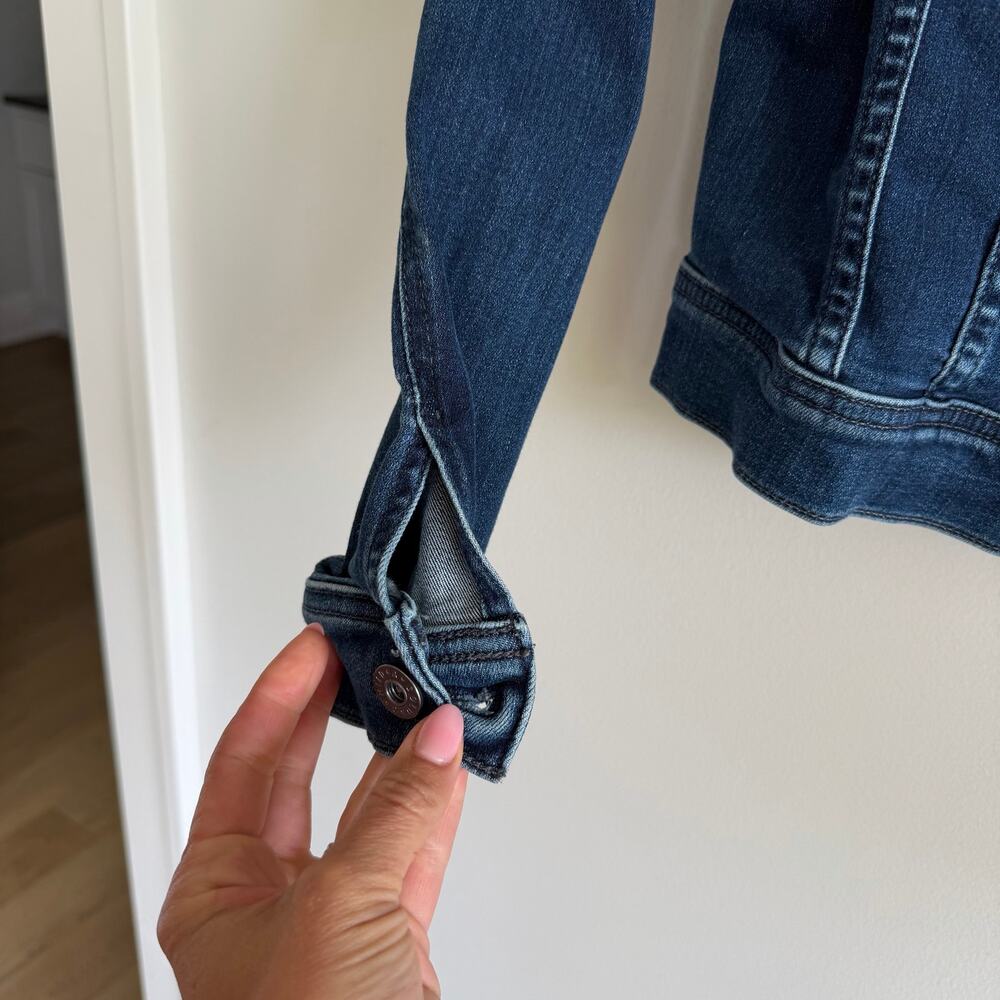 AG Adriano Goldschmied Robyn Slim Trucker Denim Jacket Dark Wash Blue M BW20567 - Picture 5 of 8
